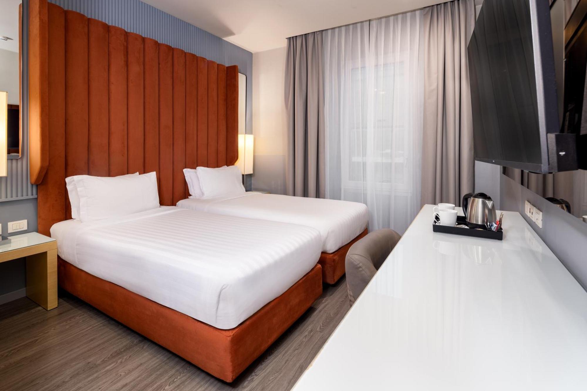 Standard Room,1742634446:JPEG