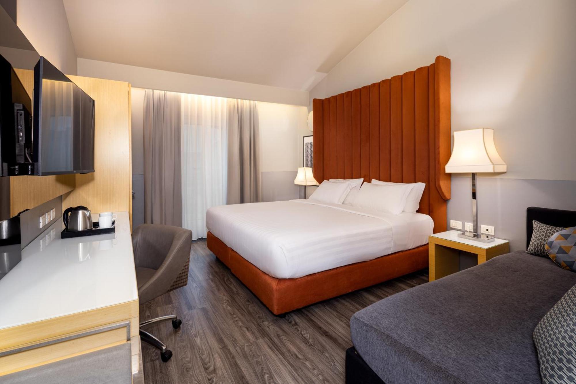 Premium King Room Sofa Bed,1742634454:JPEG
